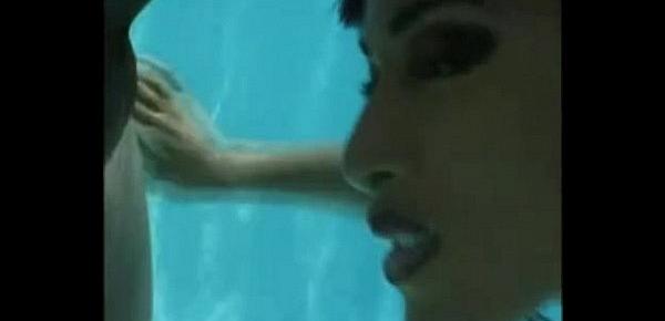  Africa Sexxx Underwater Blowjob